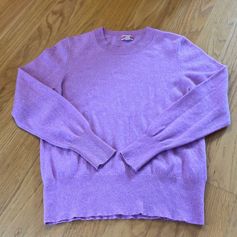 J.Crew 100% cashmere relaxed crewneck sweater size medium light purple
